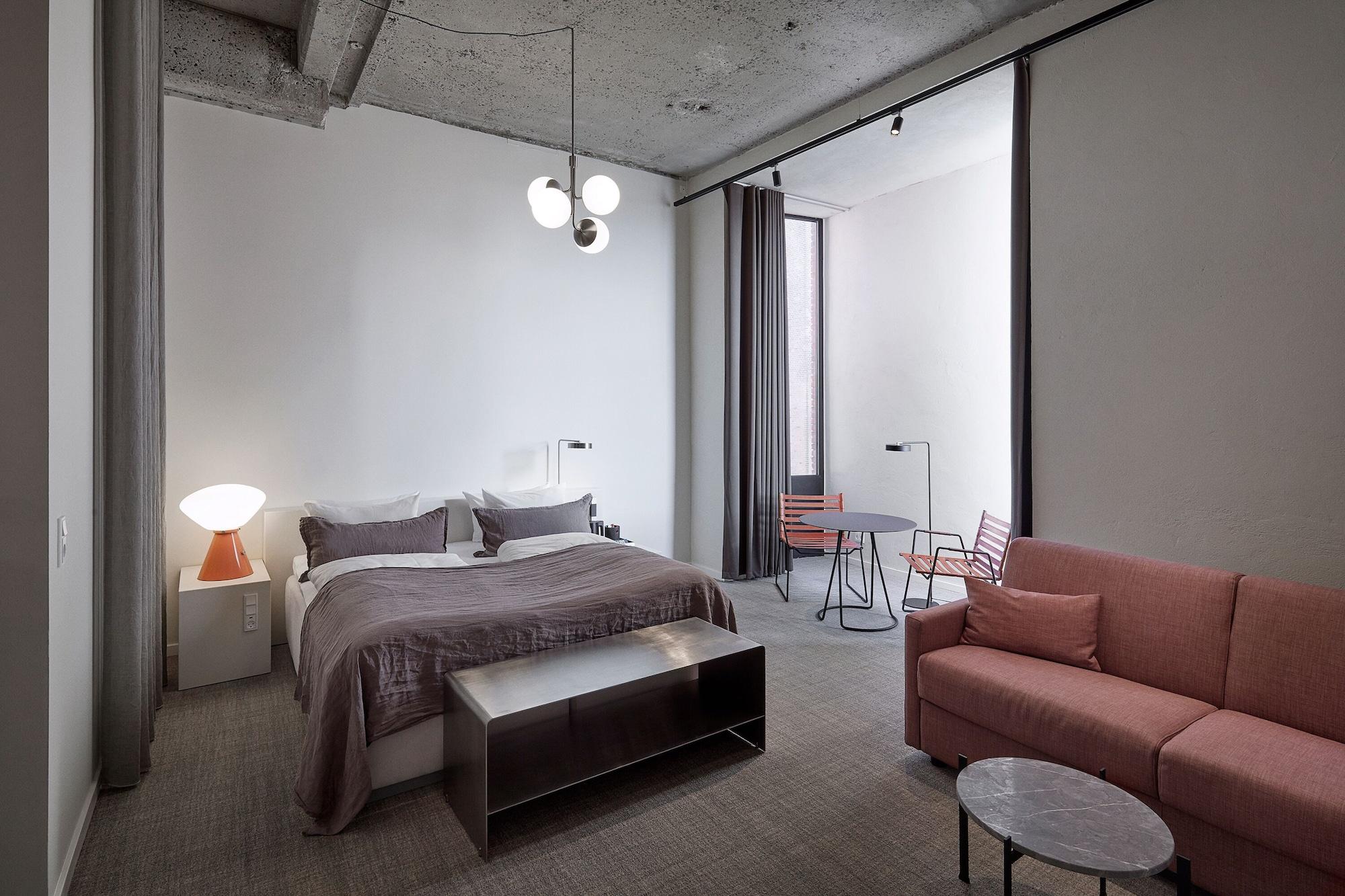 Ottilia Hotel 4*